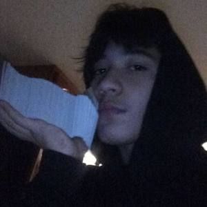 Meet your Posher, Christopher